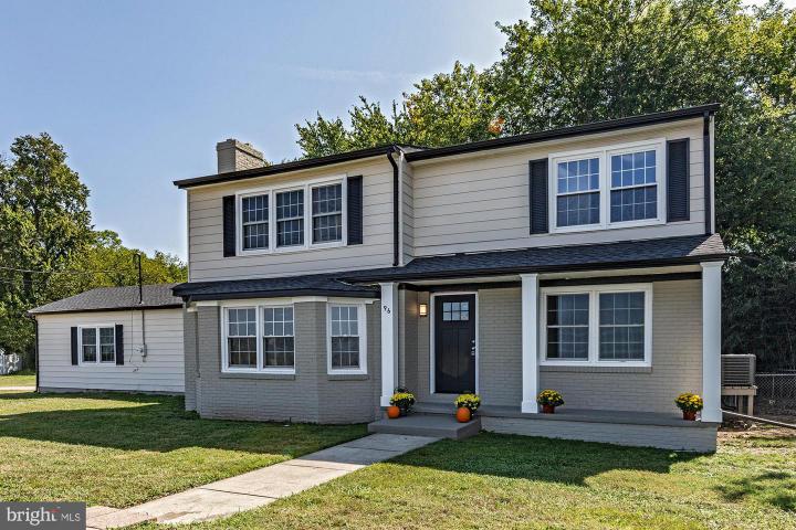 Photo of 96 Riviera Drive