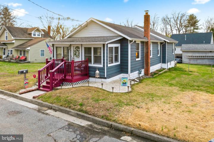 Photo of 11 Amherst Drive