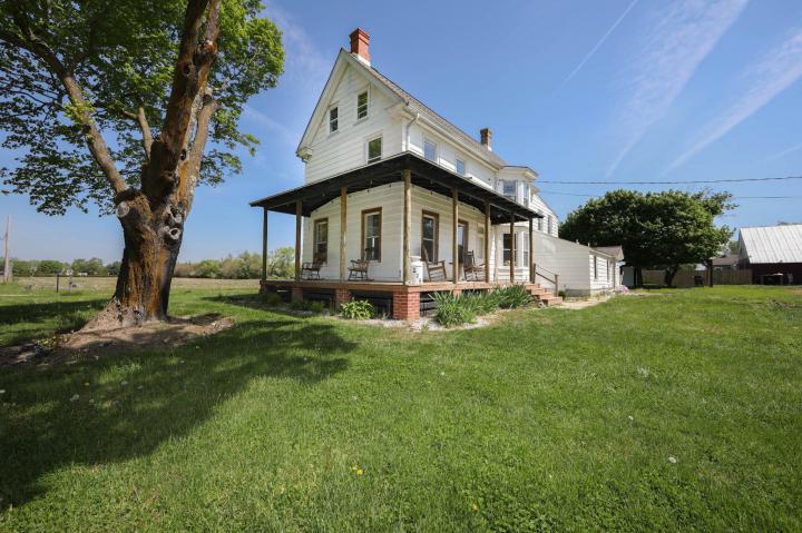 Photo of 128 Jefferson Road