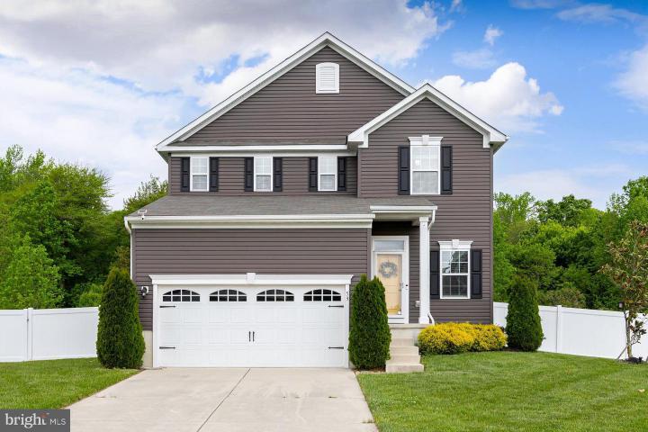 Photo of 53 Oak Lane, Carneys Point NJ
