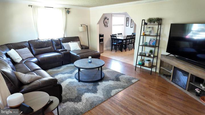 Photo of 368 Annabelle Avenue, Carneys Point NJ