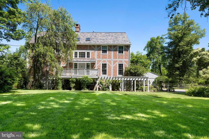 Photo of 563 Cherry Valley Road