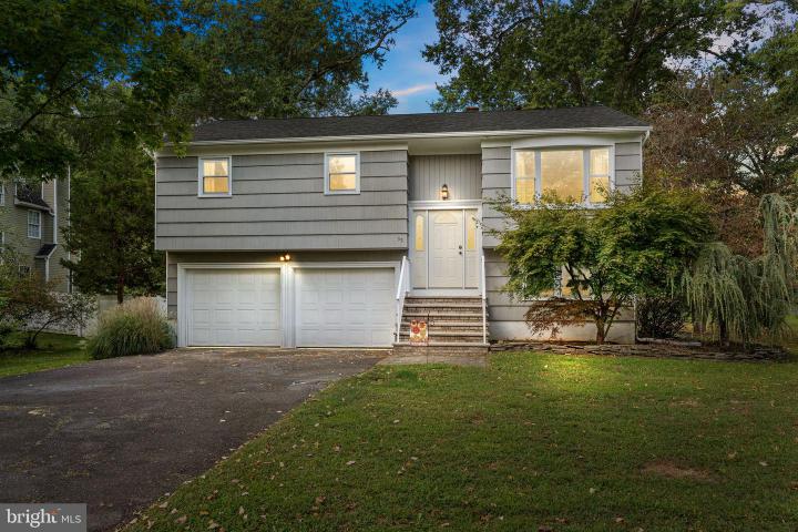 Photo of 95 Milltown Road, Bridgewater NJ