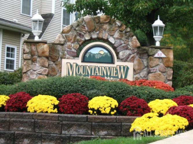 Photo of 3038 King Court