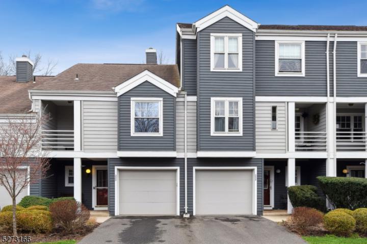 Photo of 232 Longview Road, Bridgewater NJ