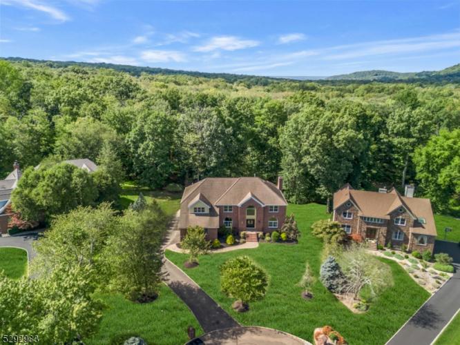 Photo of 31 Fairhand Court, Bridgewater NJ