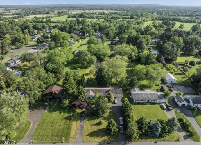 Photo of 1868 Amwell Road, Franklin NJ