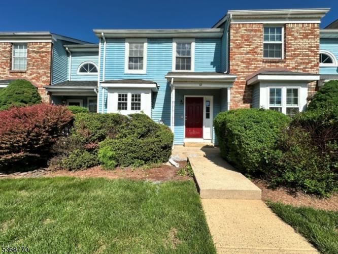 Photo of 45 Chetwood Court, Hillsborough NJ