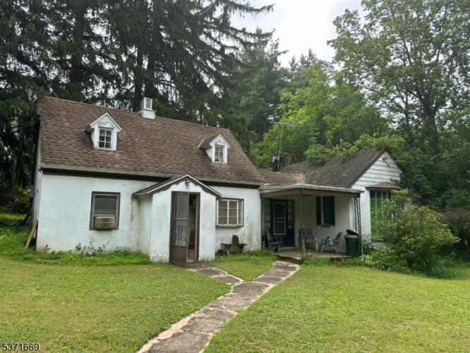 Photo of 598 River Road, Hillsborough NJ