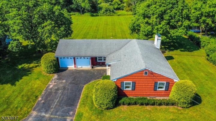 Photo of 167 Dead Tree Run Road, Montgomery NJ