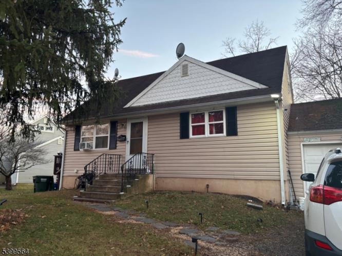 Photo of 52 Hawthorne Drive, Franklin NJ