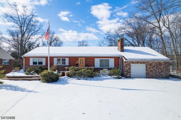 Photo of 240 Belmont Avenue