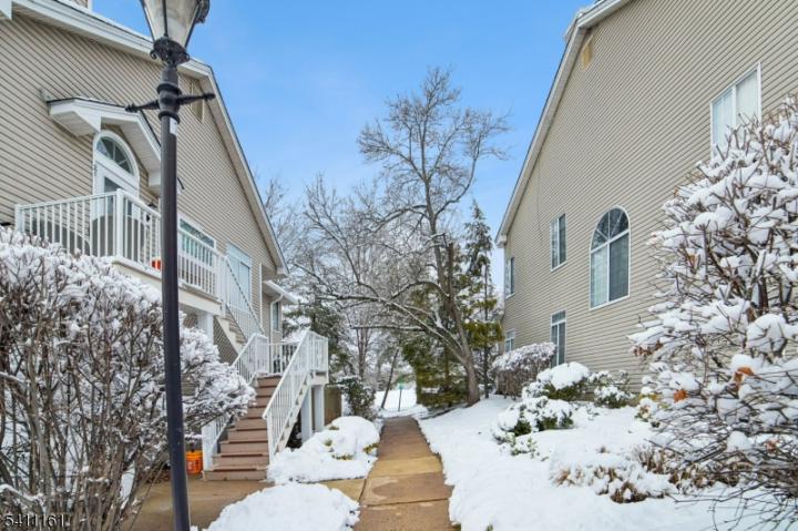 Photo of 19 Birchwood Road 19