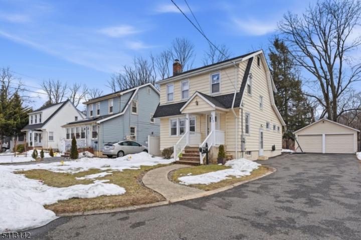 Photo of 623 Parkview Avenue