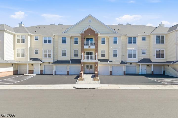 Photo of 2103 Avery Court, Franklin NJ