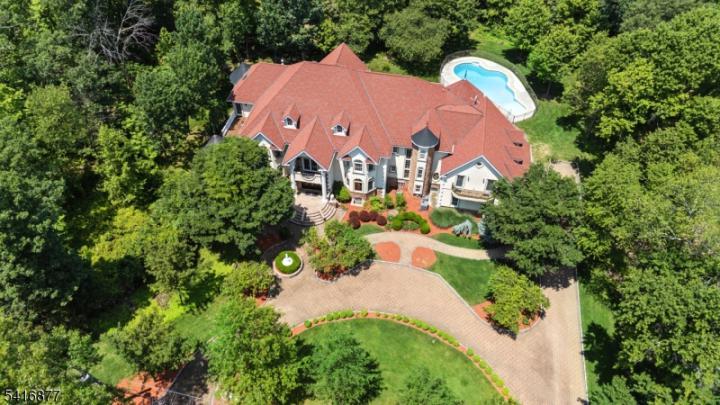 Photo of 115 Skyline Drive, Watchung NJ
