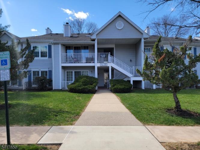 Photo of 3904 Graham Court B2