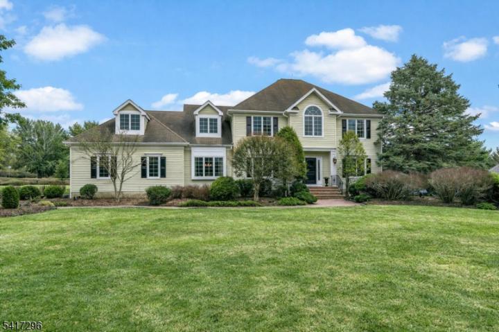 Photo of 92 Shannon Hill Road, Bernards NJ