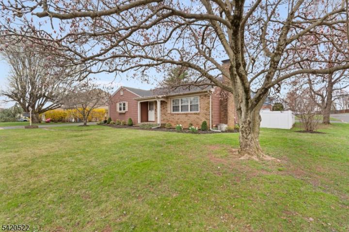 Photo of 719 Brooklyn Avenue, Raritan NJ