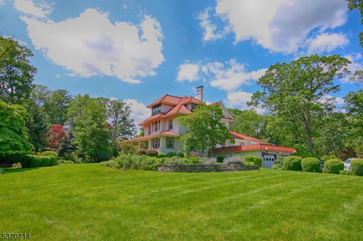 Photo of 44 Manor Drive