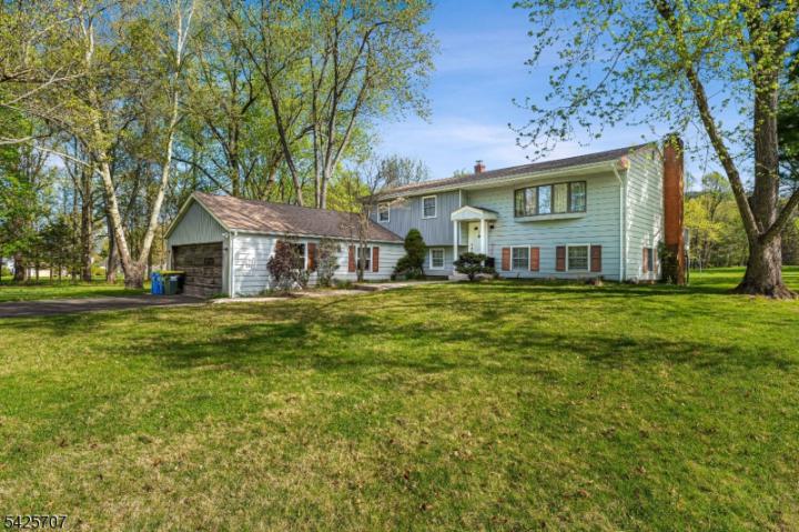 Photo of 1365 Well Road, Bridgewater NJ