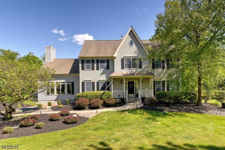 Photo of 302 Kelly Drive, Branchburg NJ