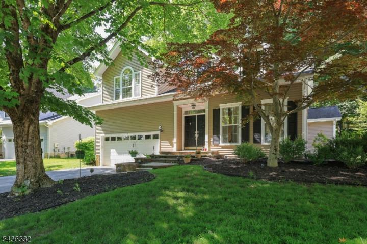Photo of 48 Huntington Road