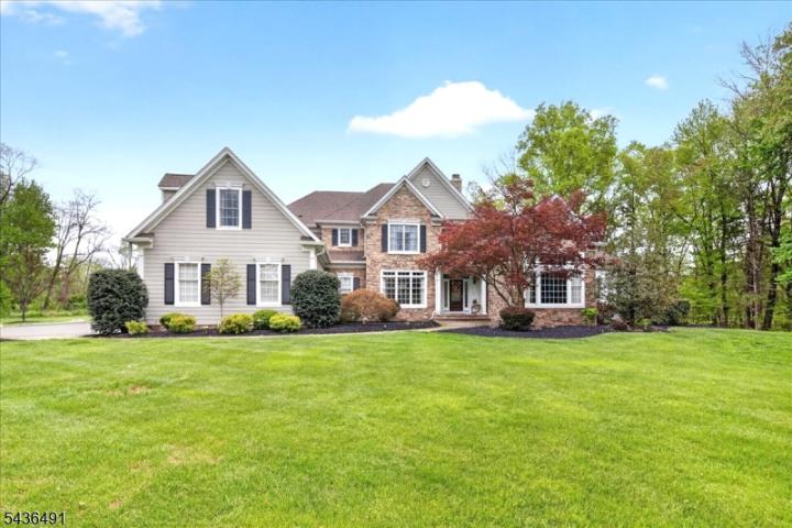 Photo of 3 Raymond Lane, Montgomery NJ
