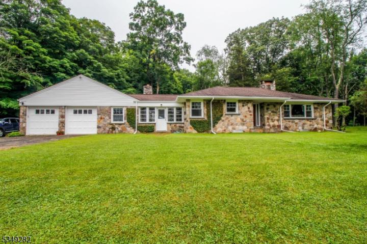 Photo of 1668 County Road 565, Vernon NJ