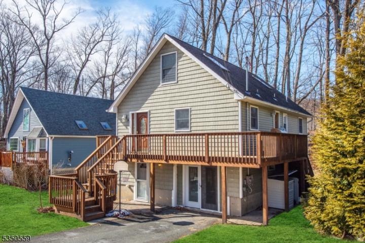 Photo of 9 Butternut Road, Vernon NJ