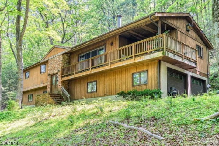 Photo of 44 Kohlbocker Road, Fredon NJ