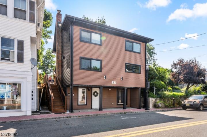 Photo of 17 Main Street, Hamburg NJ