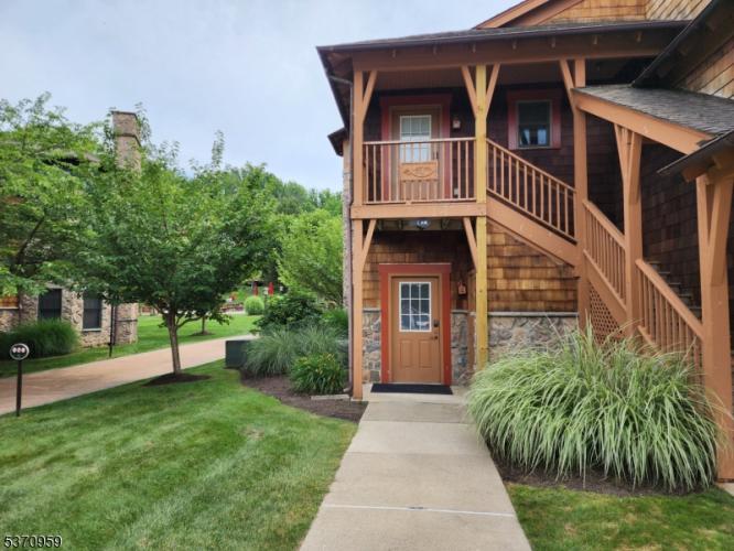 Photo of 4 Maple Cres 11, Vernon NJ