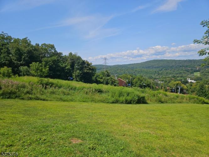 Photo of 1 Davos Drive 1, Vernon NJ