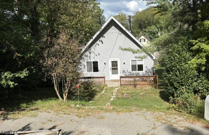 Photo of 13 Dogwood Trail