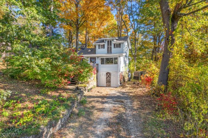 Photo of 204 Wawayanda Road