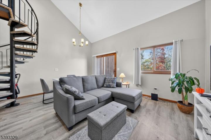 Photo of 5 Telluride Court