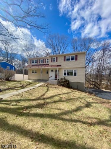 Photo of 15 Hemlock Drive