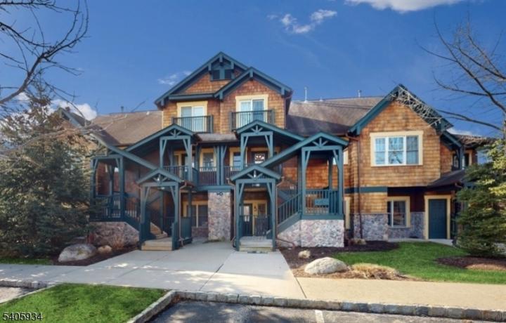 Photo of 8 Maple Cres