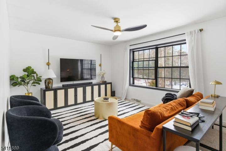 Photo of 417 Deer Field Lane