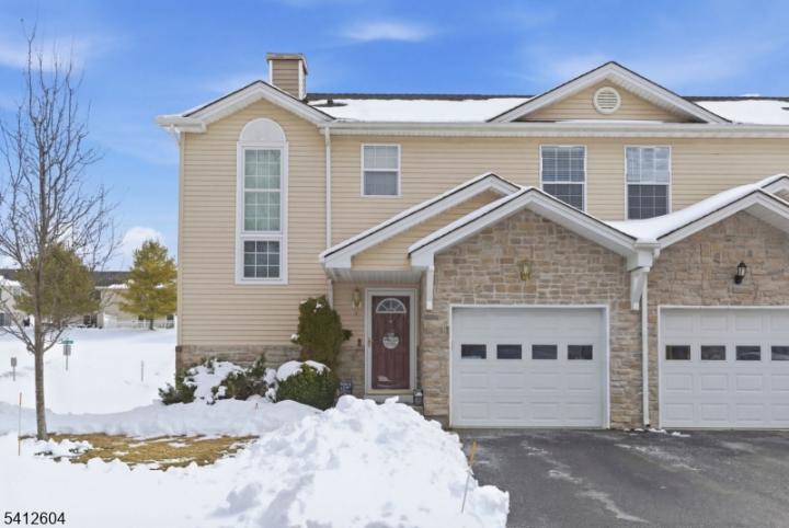 Photo of 1 Brookview Lane, Hardyston NJ