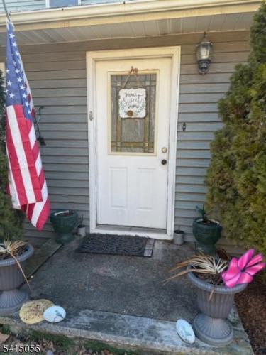 Photo of 38 Highland Lakes Road