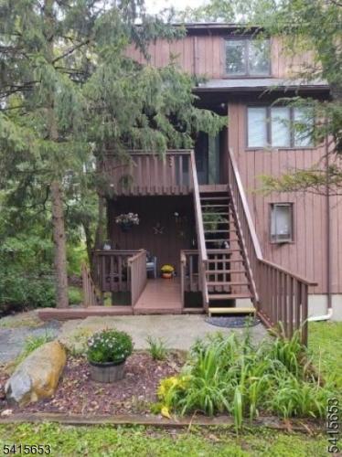 Photo of 5 Village Way D6