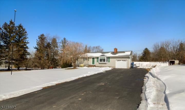 Photo of 9 Hilltop Road