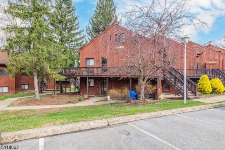 Photo of 3 Silver Star Court 10