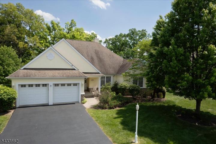 Photo of 15 Bracken Hill Road, Hardyston NJ