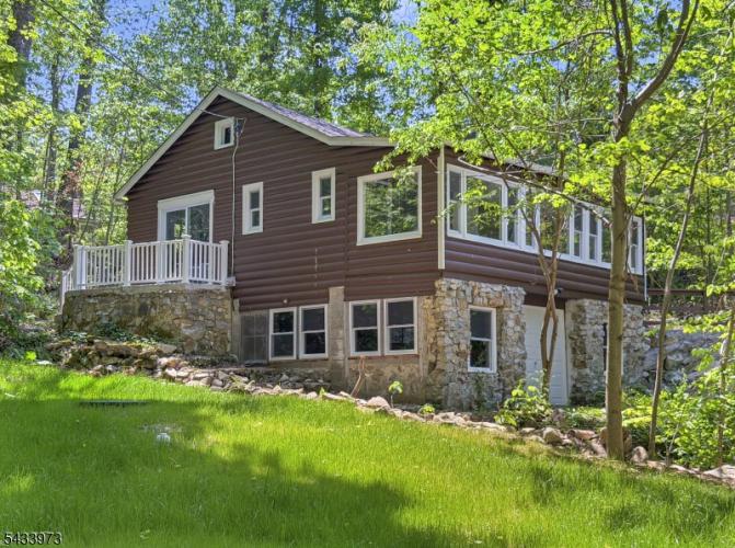 Photo of 109 Union Road, Vernon NJ