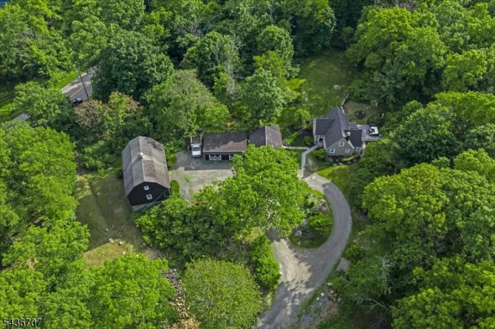 Photo of 373 Green Road, Sparta NJ