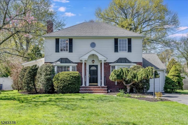 Photo of 872 Shadowlawn Drive, Westfield Town NJ