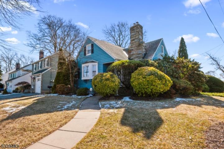 Photo of 358 Galloping Hill Road, Roselle Park NJ